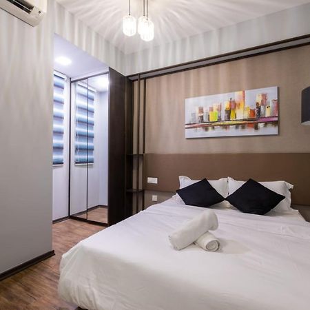 Loft Pano Seaview Suite 2 Bedroom By The Only Bnb Jelutong Exterior photo
