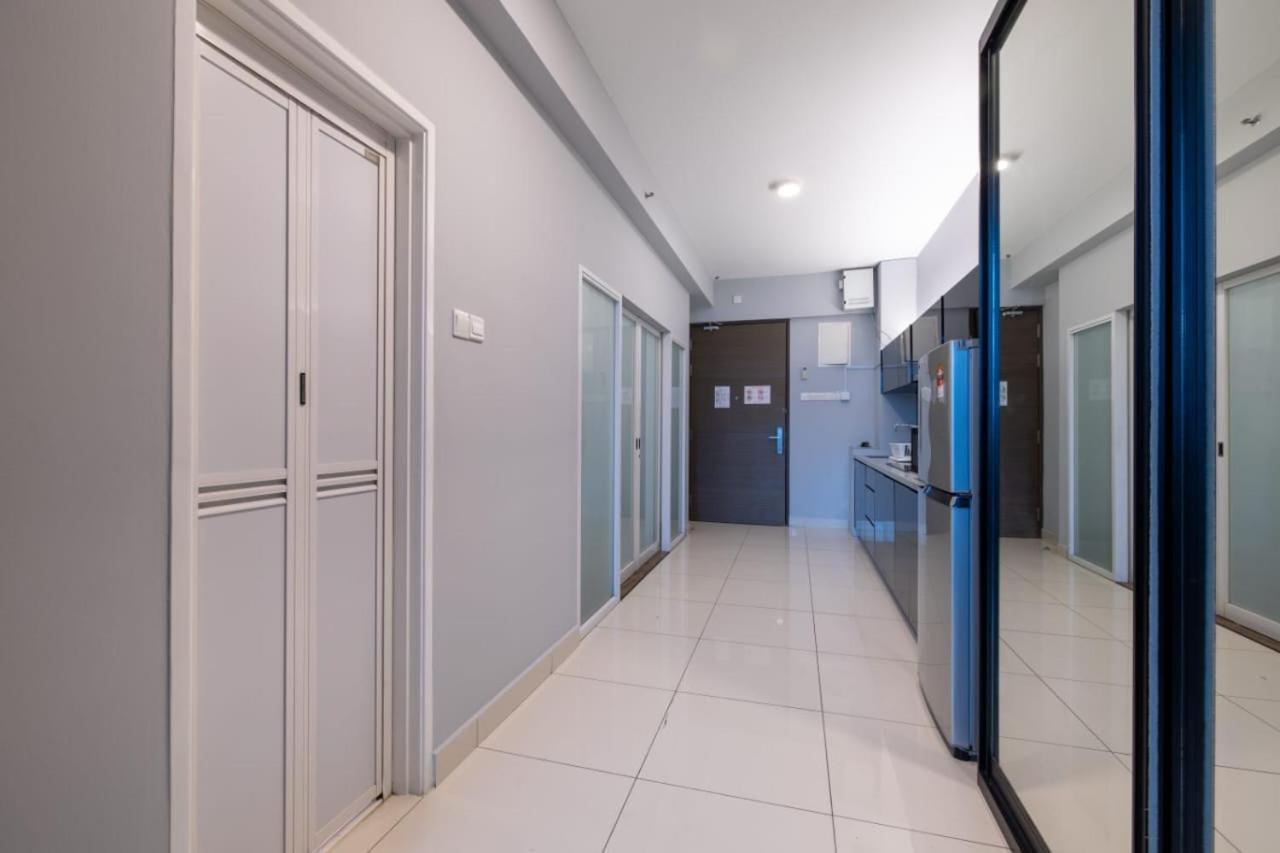 Loft Pano Seaview Suite 2 Bedroom By The Only Bnb Jelutong Exterior photo
